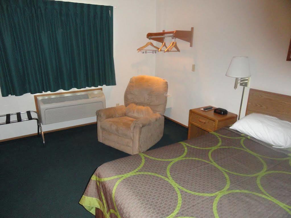 Super 8 By Wyndham Wayne Hotel Kültér fotó