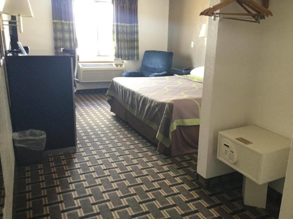 Super 8 By Wyndham Wayne Hotel Kültér fotó