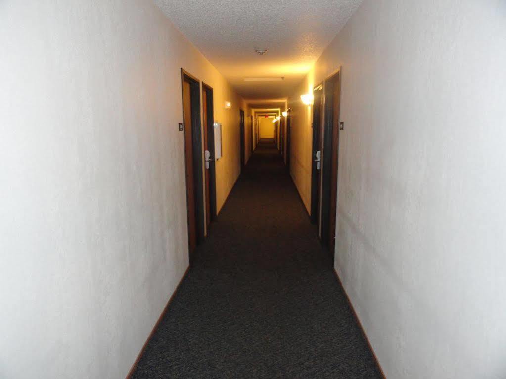 Super 8 By Wyndham Wayne Hotel Kültér fotó